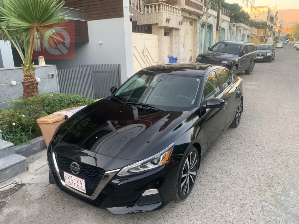 نیسان ئەلتیما